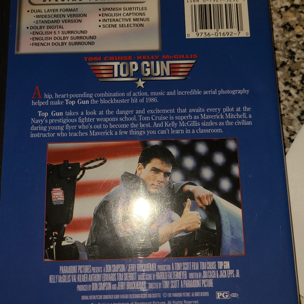 Dvd bundle - Picture 15 of 16